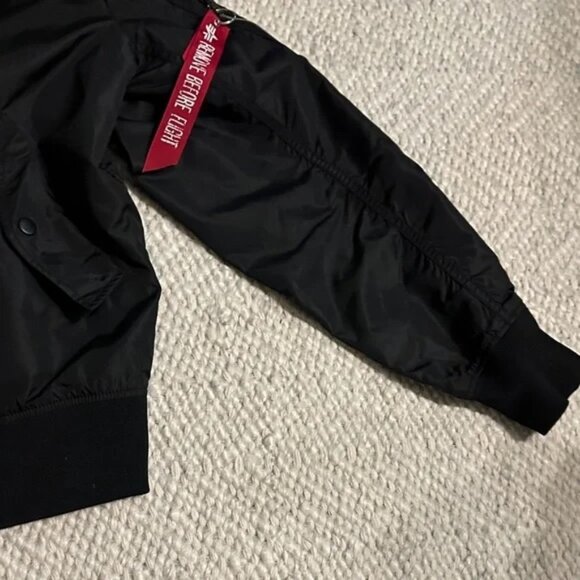 Alpha Industries MA-1 Flight Jacket (Black/Orange Reversible) - Size M (Fits S/M - Picture 6 of 11